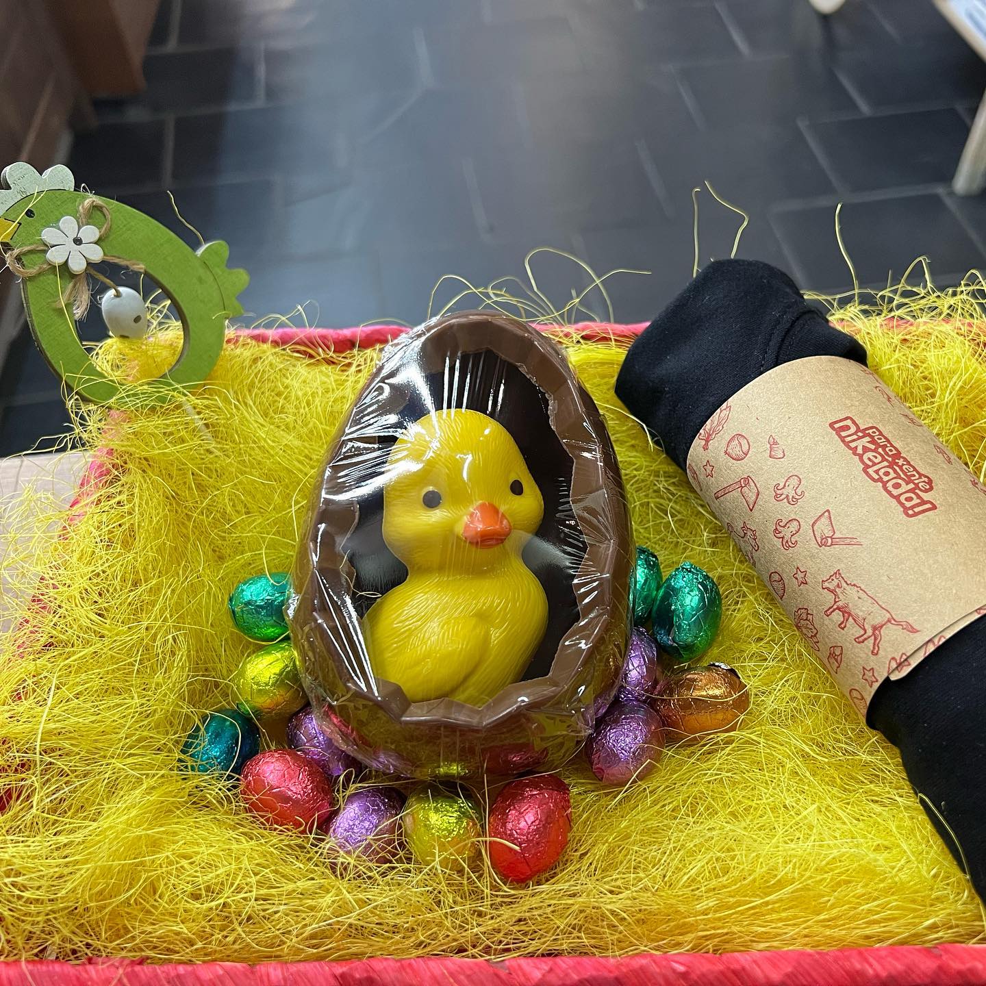ENCARGA OS OVOS DE PASCUA CON NÓS